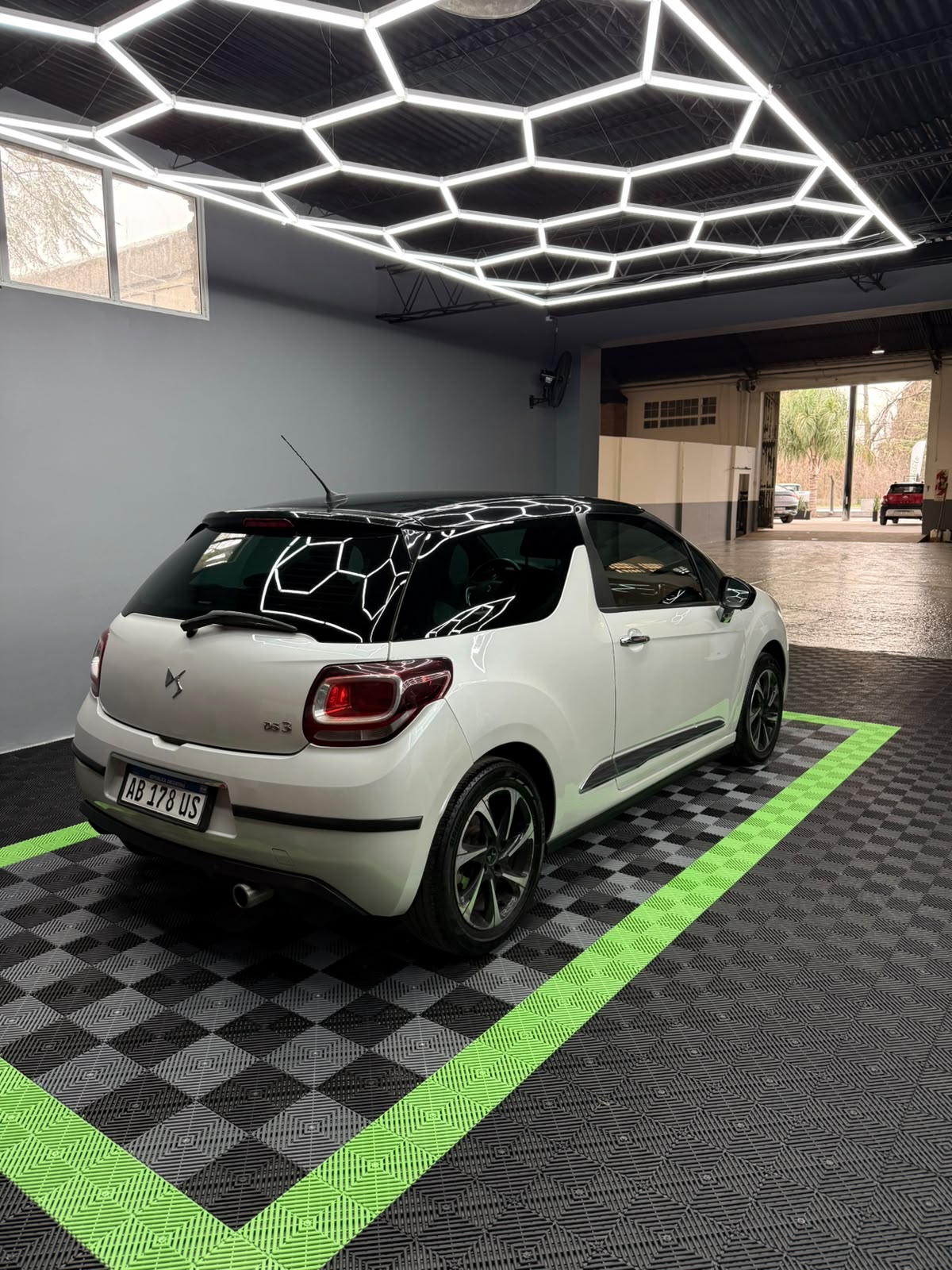DS - DS  3  SO CHIC  - MANUAL  - 2017
